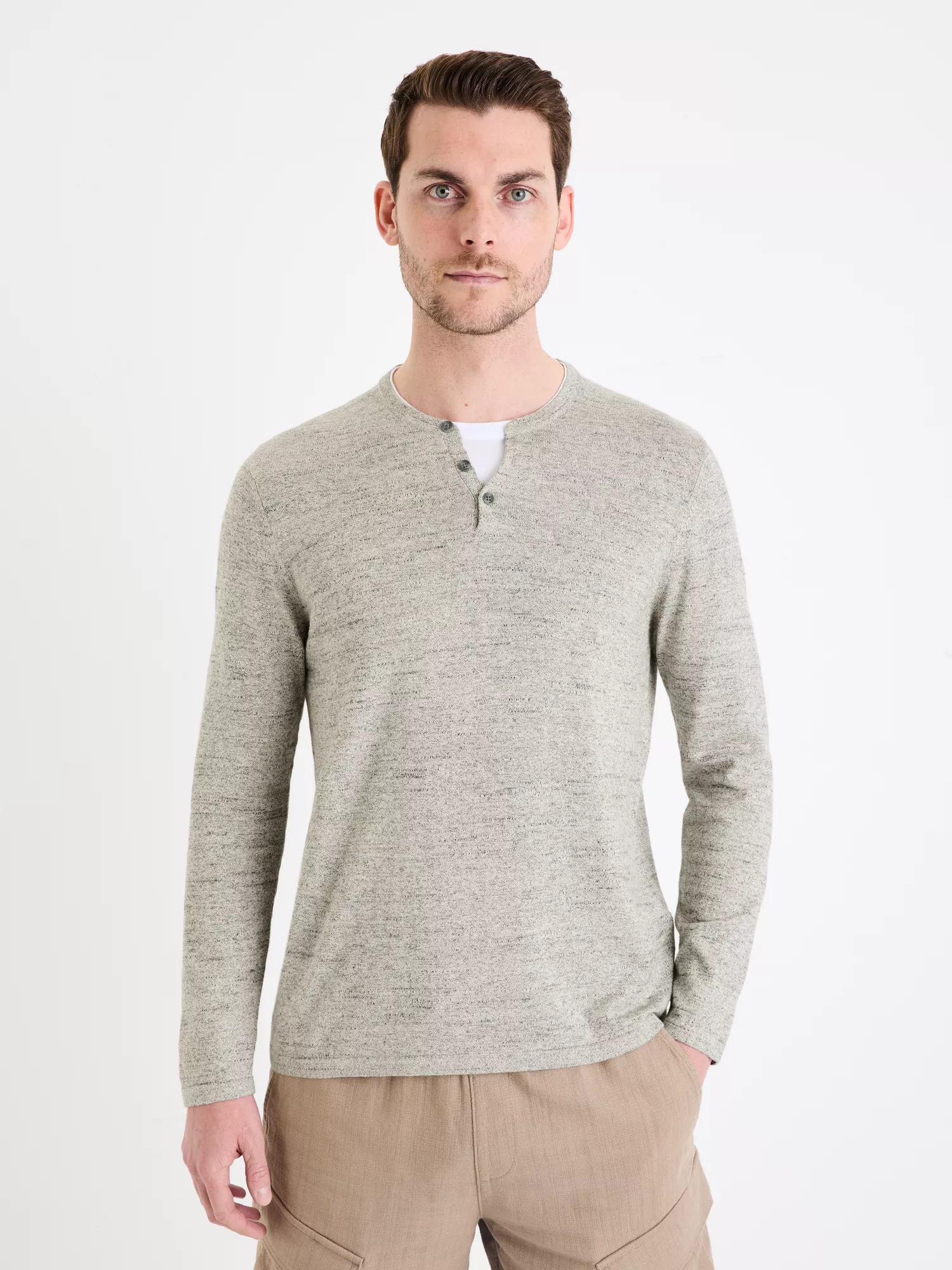 Svetr henley Gelano (1) Svetr henley Gelano (1)
