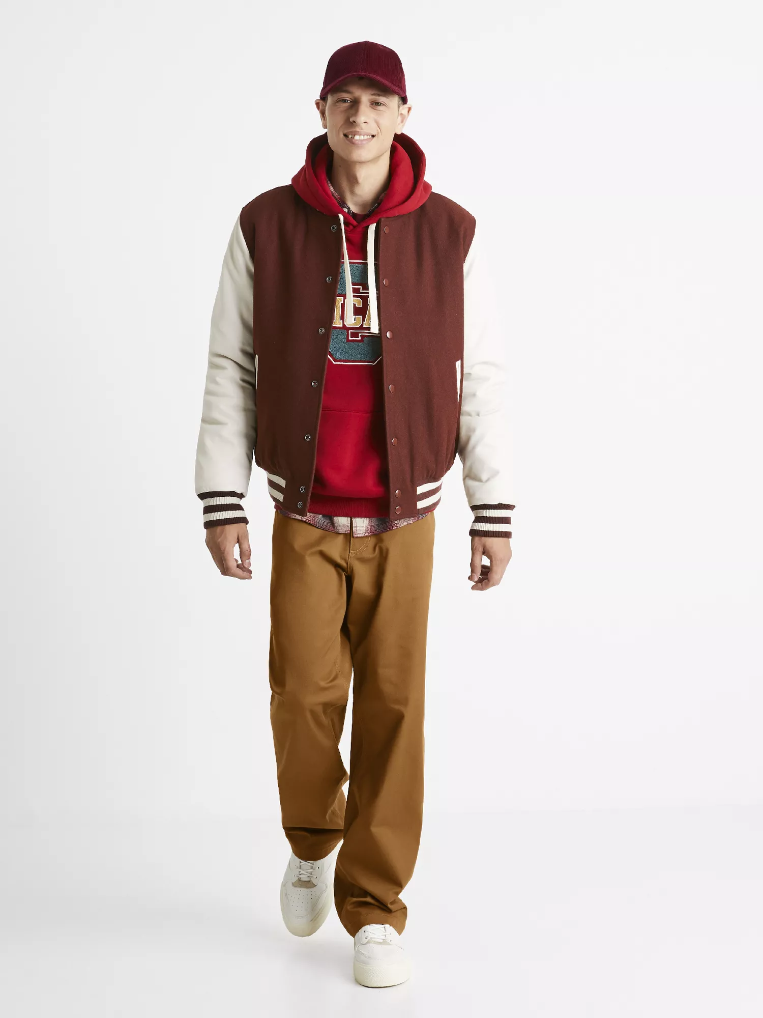 Bunda bomber Cuvarsity (3) Bunda bomber Cuvarsity (3)