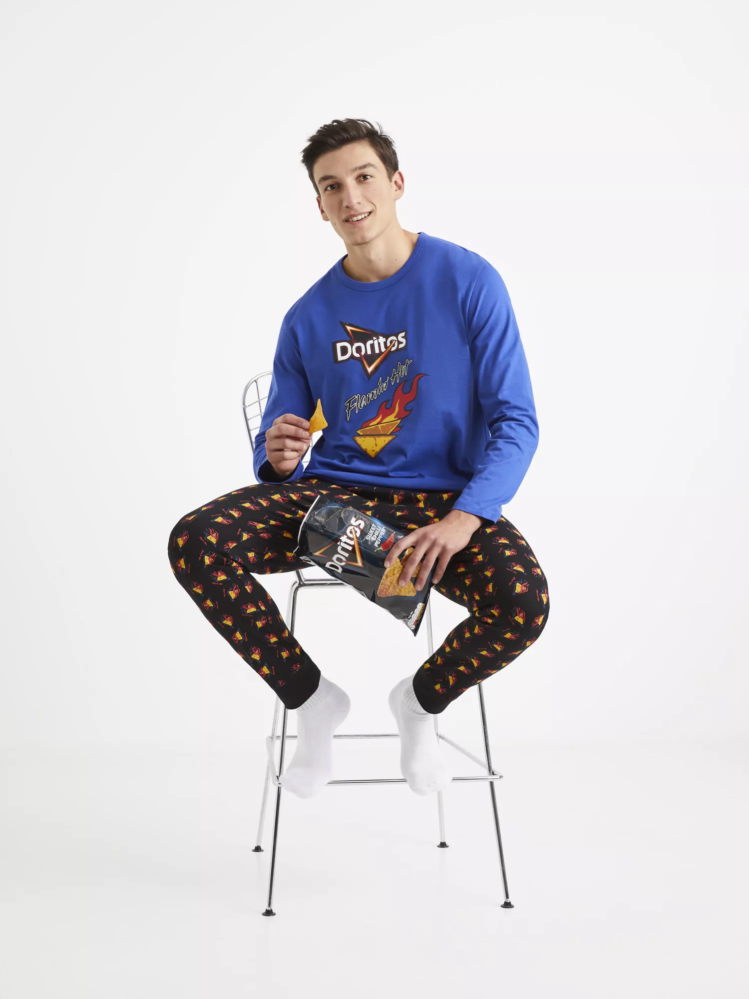 Dárkové balení pyžamo Doritos (1) Dárkové balení pyžamo Doritos (1)