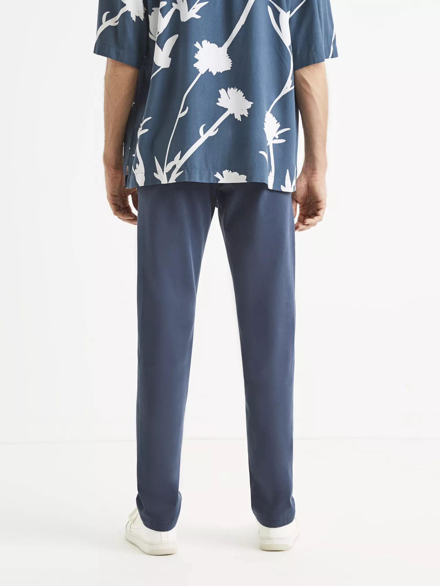 Kalhoty chino slim Tocharles (3) Kalhoty chino slim Tocharles (3)