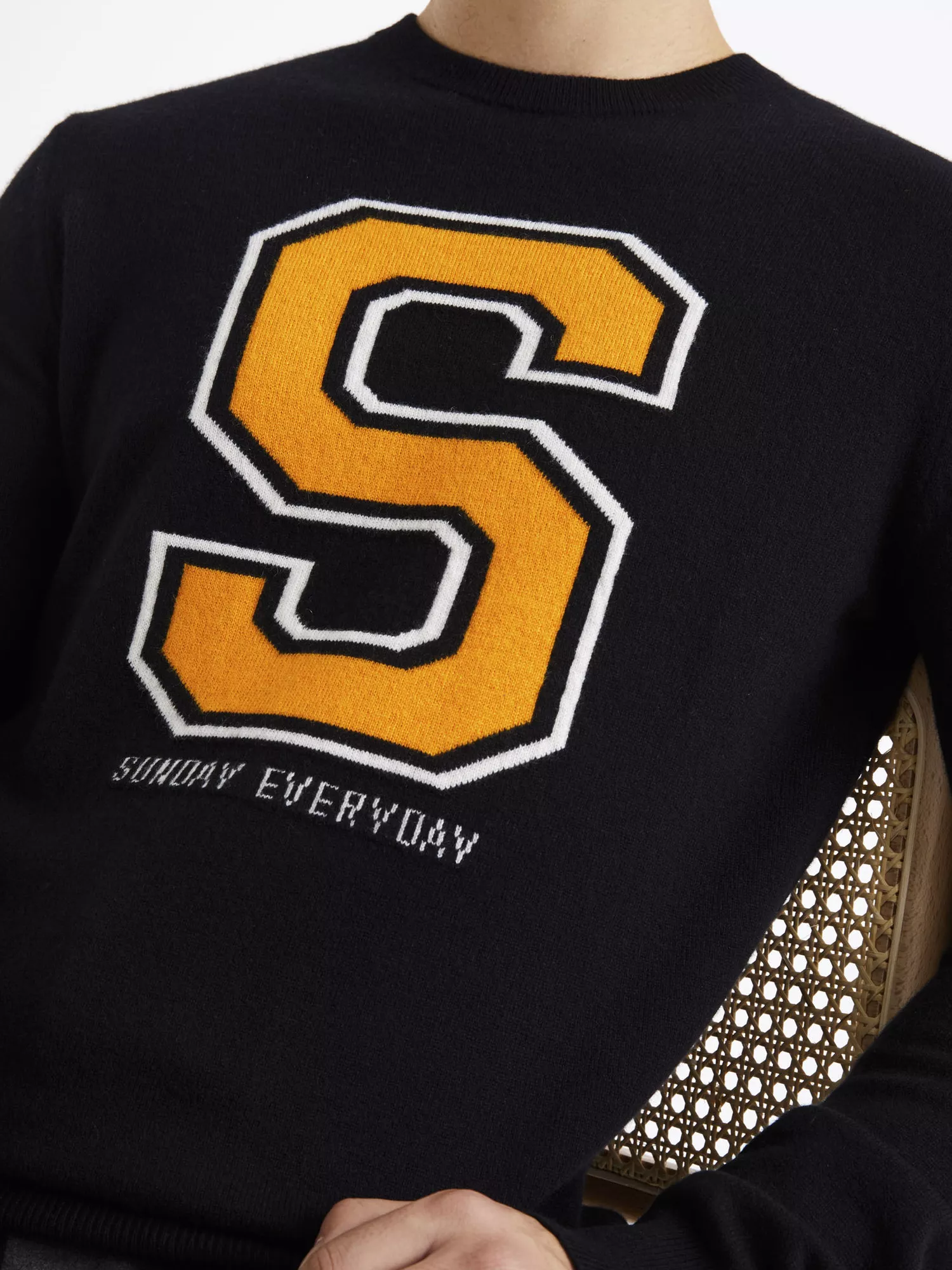 Vlněný svetr Cenormal (4) Vlněný svetr Cenormal (4)