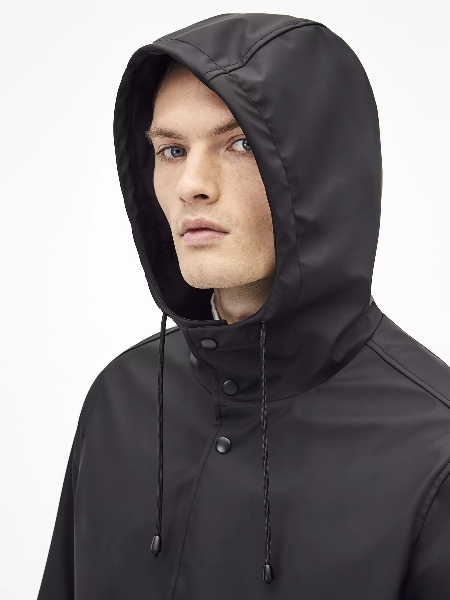 Stylová parka Sugum s kapucí (5) Stylová parka Sugum s kapucí (5)