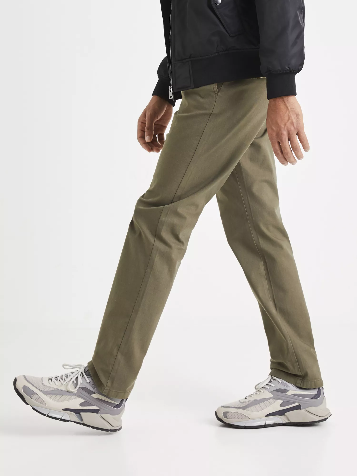 Kalhoty chino straight bi-stretch (5) Kalhoty chino straight bi-stretch (5)
