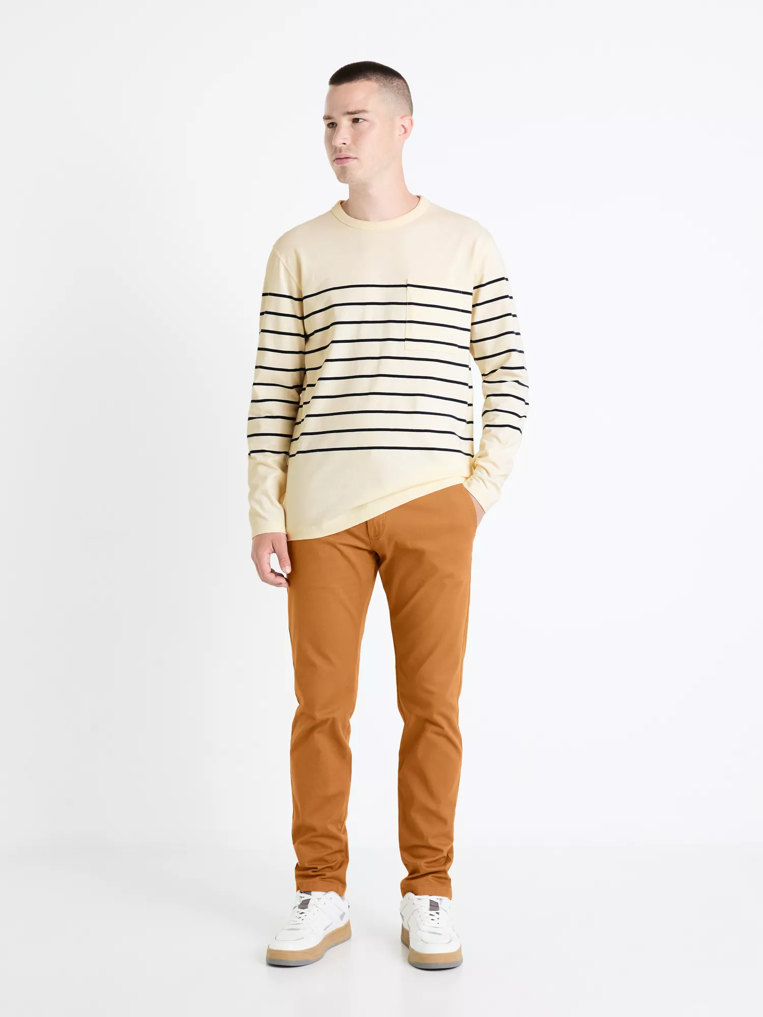 Kalhoty chino slim Tocharles (2) Kalhoty chino slim Tocharles (2)