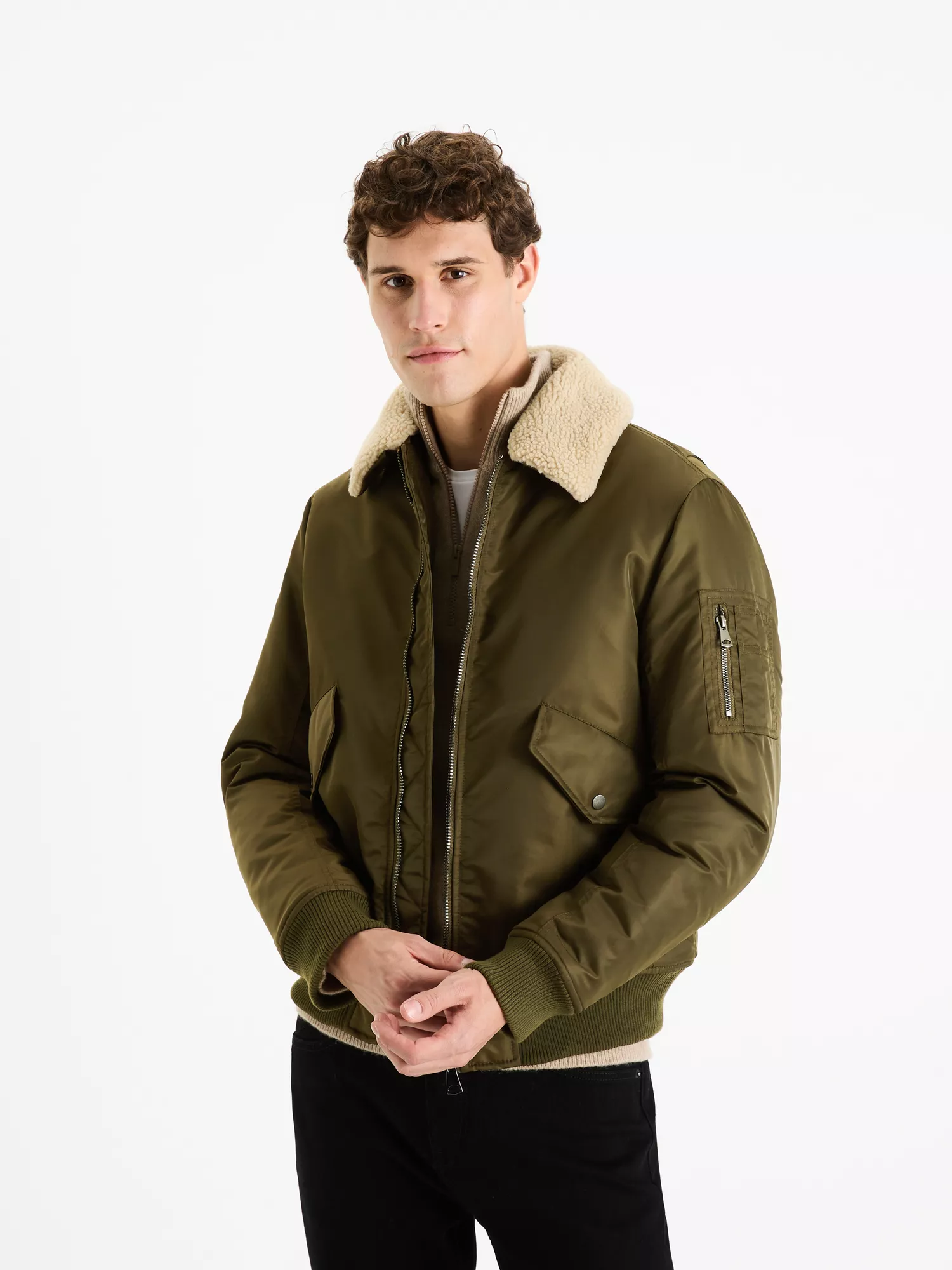 Bunda bomber Fujamescol (1) Bunda bomber Fujamescol (1)