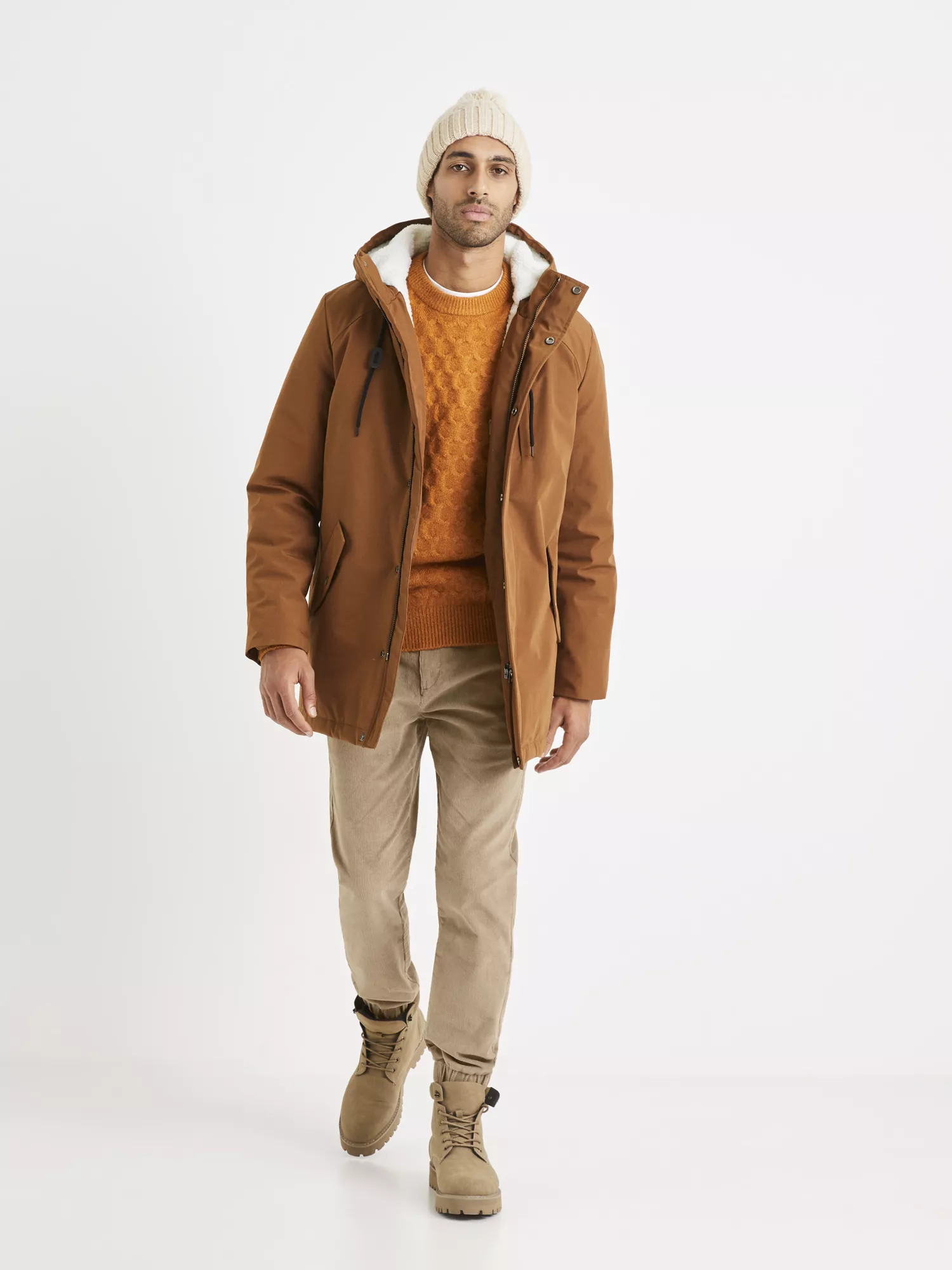 Parka Vuriver s kapucí (4) Parka Vuriver s kapucí (4)