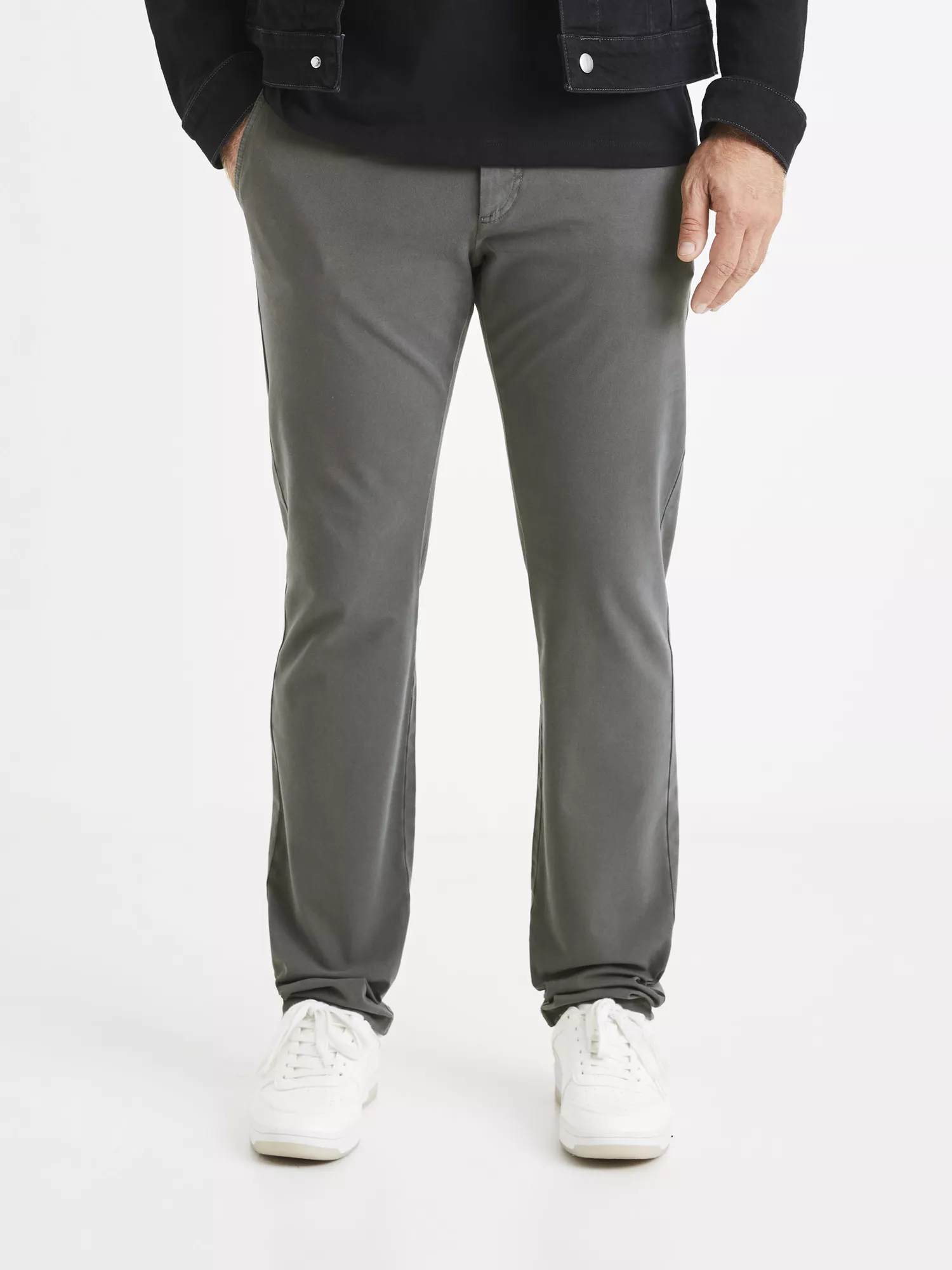 Kalhoty chino slim Tocharles (1) Kalhoty chino slim Tocharles (1)