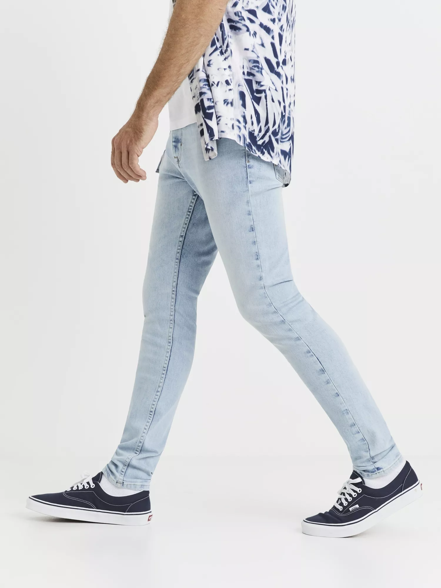 Džíny C45 Vosky skinny (4) Džíny C45 Vosky skinny (4)