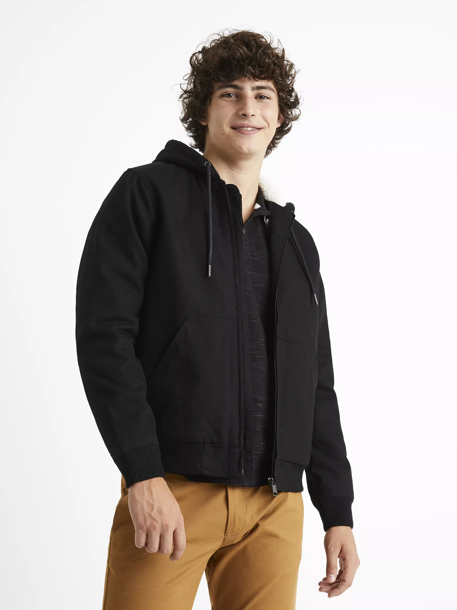 Bunda na zip Cuhoodie (1) Bunda na zip Cuhoodie (1)