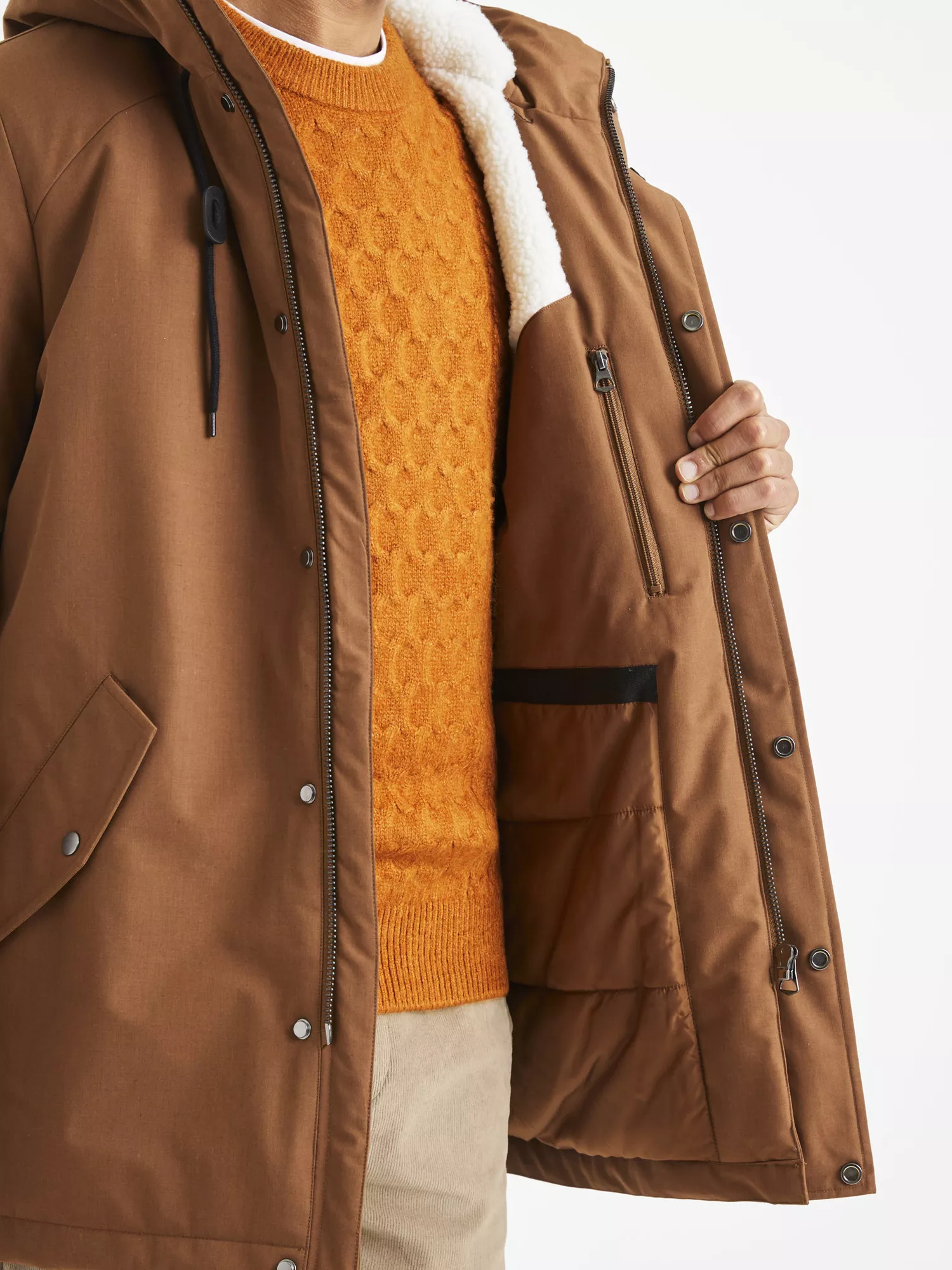 Parka Vuriver s kapucí (3) Parka Vuriver s kapucí (3)
