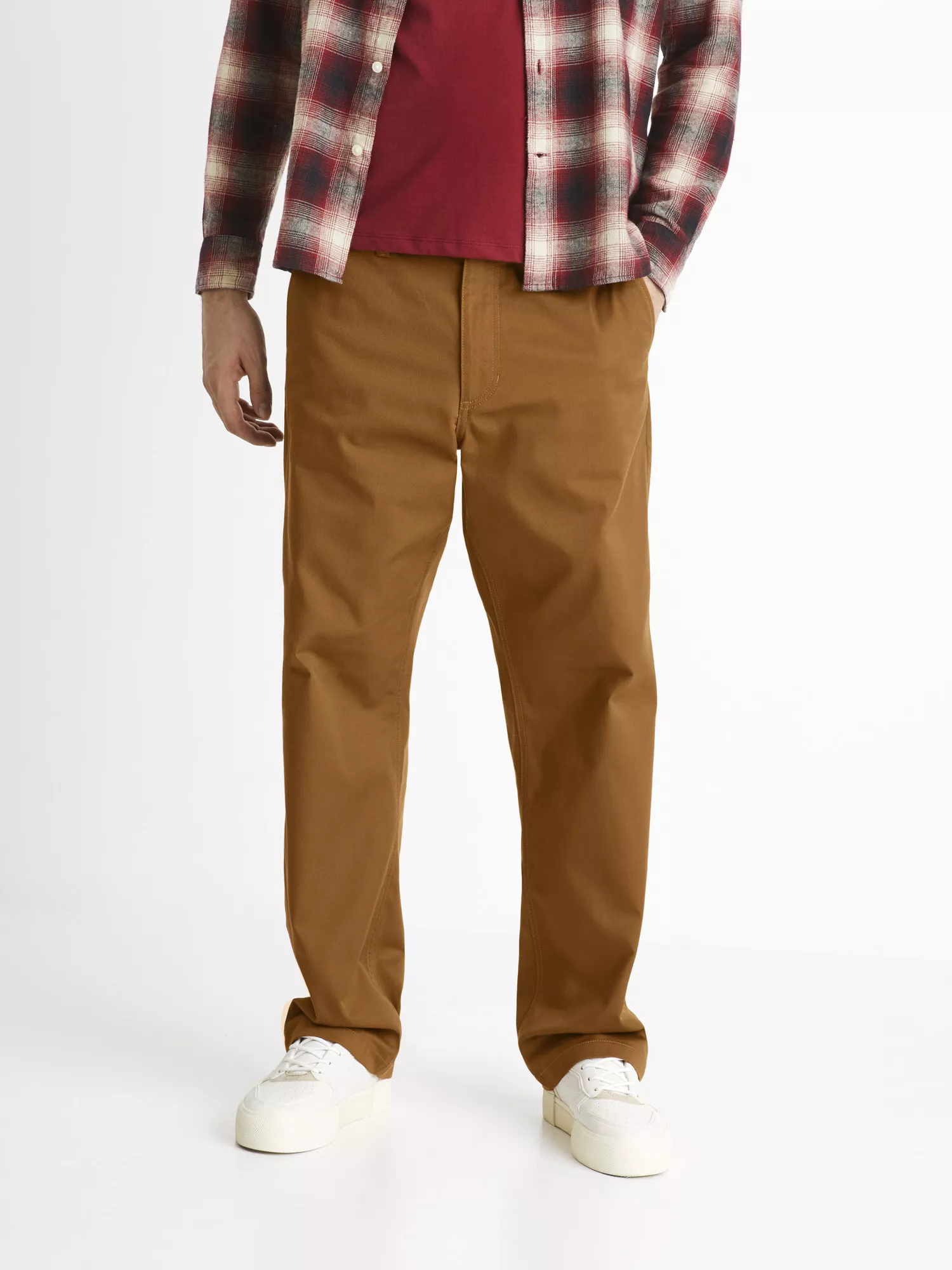Kalhoty chino Coloose1 (1) Kalhoty chino Coloose1 (1)