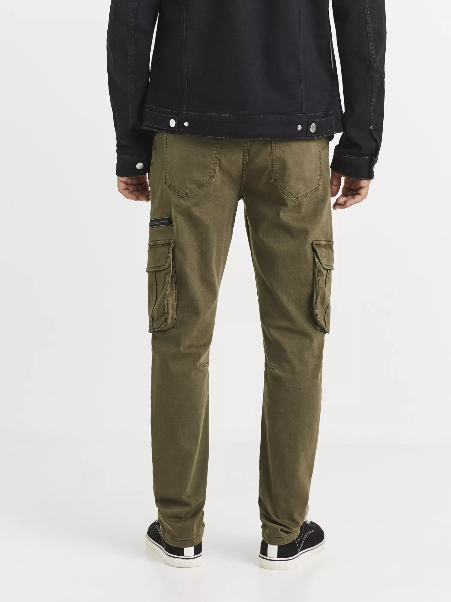 Kalhoty Vocaskin skinny s kapsami (2) Kalhoty Vocaskin skinny s kapsami (2)