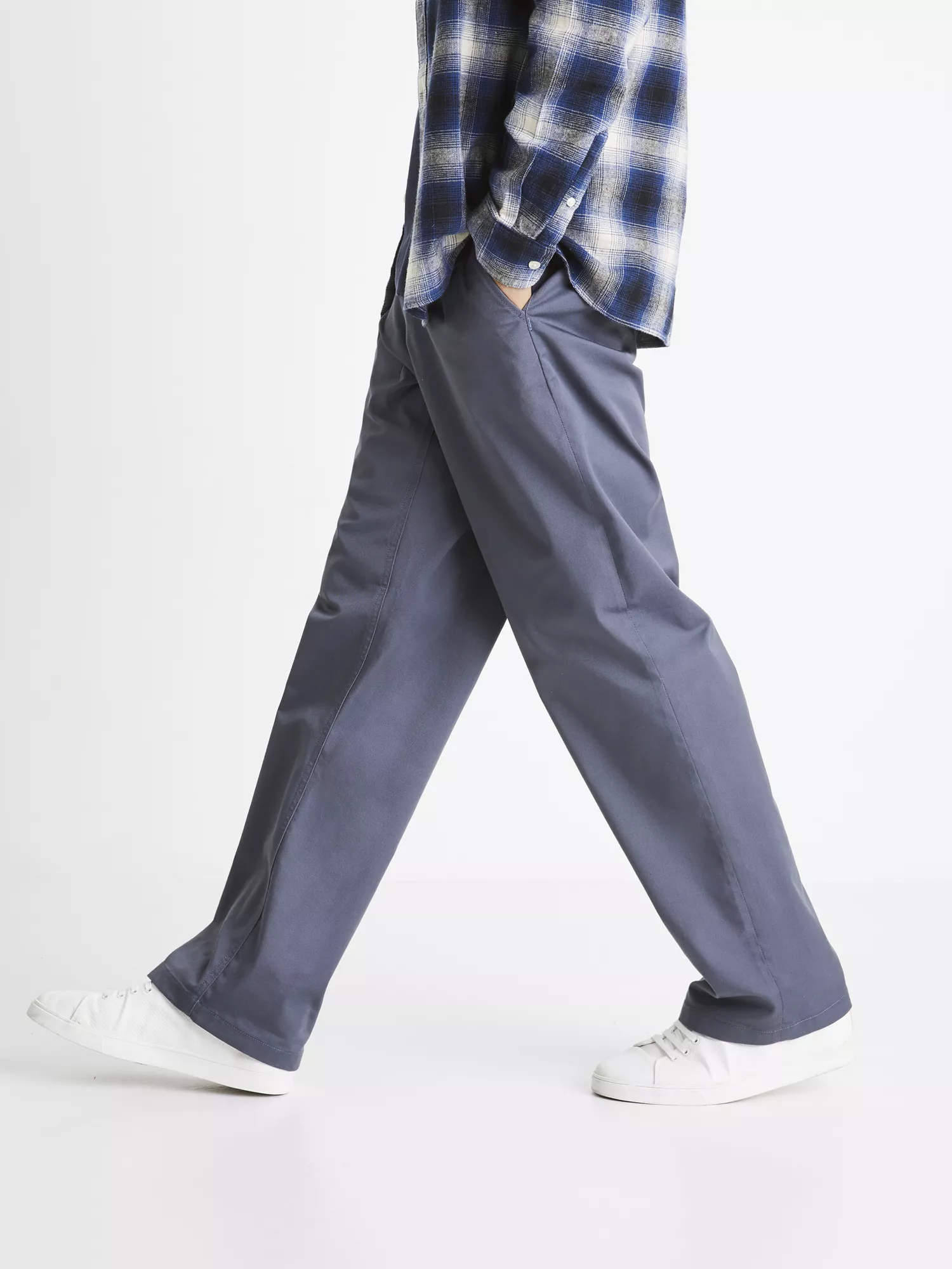 Kalhoty chino Coloose1 (3) Kalhoty chino Coloose1 (3)