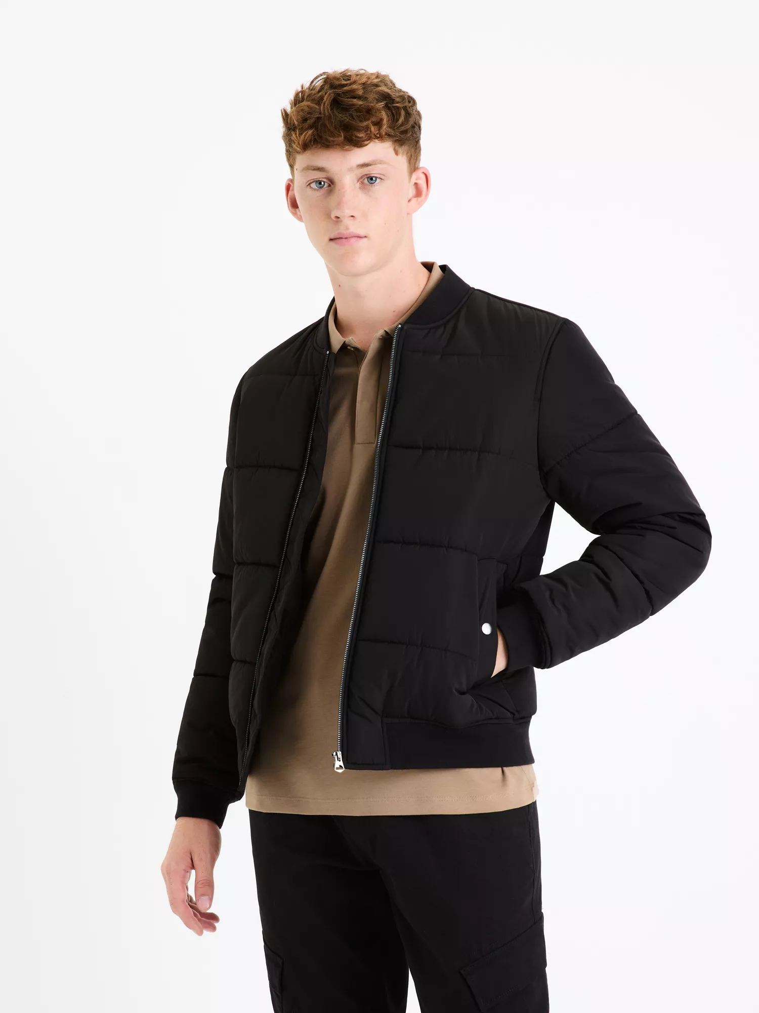 Prošívaný bomber Fupremnew (1) Prošívaný bomber Fupremnew (1)